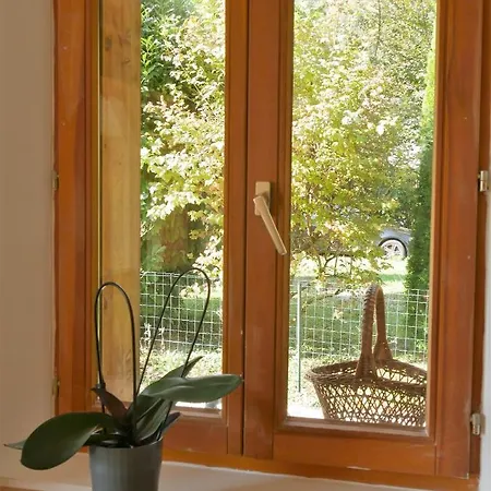 Studio 2 Personnes - Lumineux - Lac D'Annecy Lathuile Exterior photo